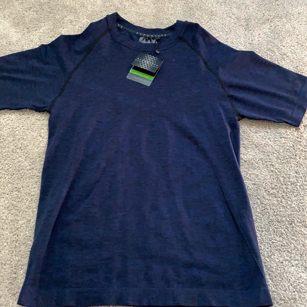 New seamless short sleeve performance alphalete